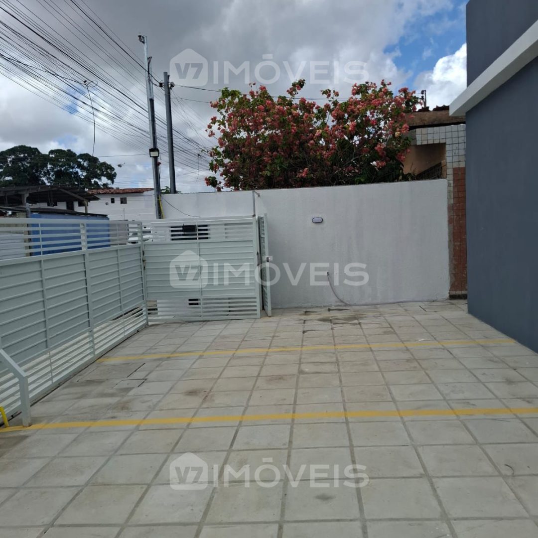 casa-em-oitizeiro-com-2-quartos-sendo-uma-suite-FErD