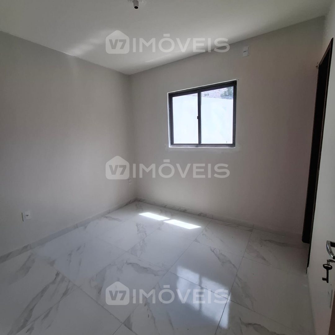 casa-em-oitizeiro-com-2-quartos-sendo-uma-suite-Ry8c