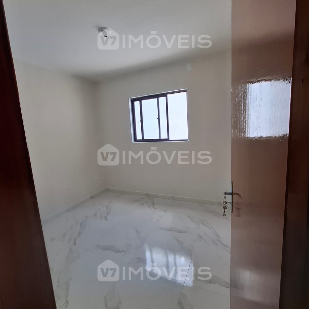 casa-em-oitizeiro-com-2-quartos-sendo-uma-suite-kJUL